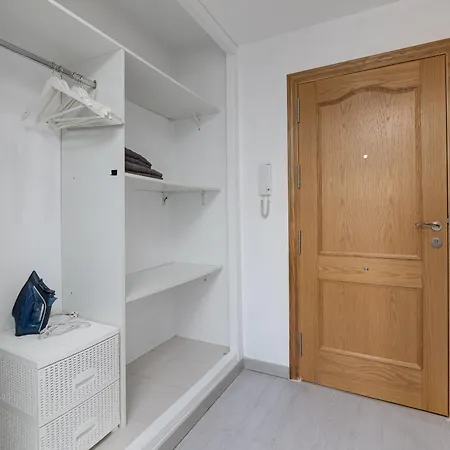 Near Beach, Playa Del Cura Apartment *